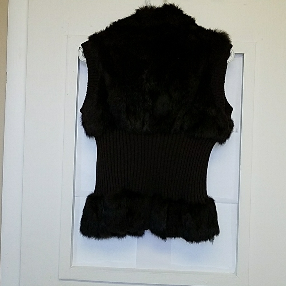 Vest - Picture 4 of 5